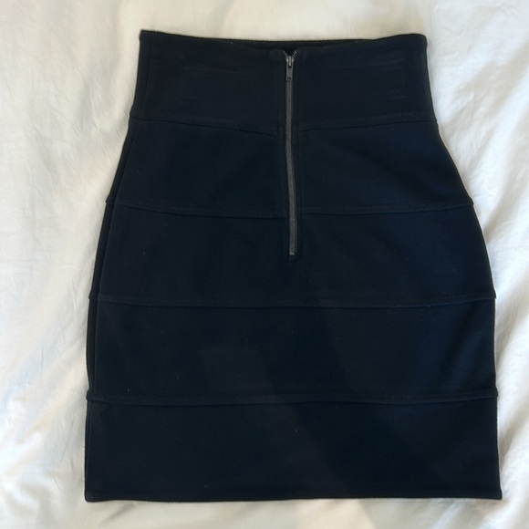 Aritzia Talula Gina Bandage Mini Skirt - Picture 5 of 5